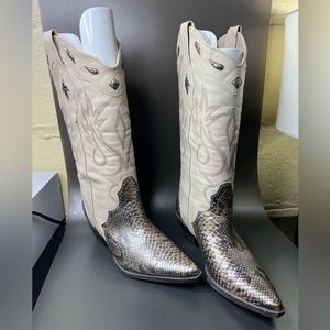 Reba cowboy boots.